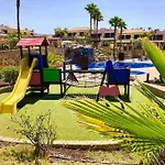 Adeje Park أذيخي